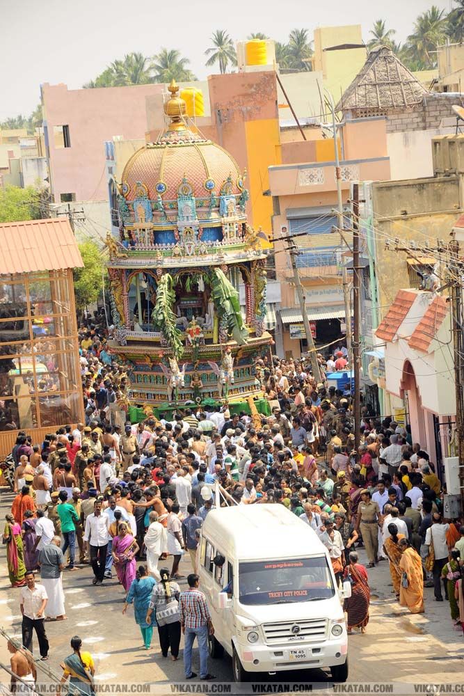 திருச்சி ஸ்ரீரங்கம் கோயில் பங்குனி தேர் திருவிழா! படங்கள் - என்.ஜி.மணிகண்டன் திருச்சி ஸ்ரீரங்கம் கோயில் பங்குனி தேர் திருவிழா! படங்கள் - என்.ஜி.மணிகண்டன்