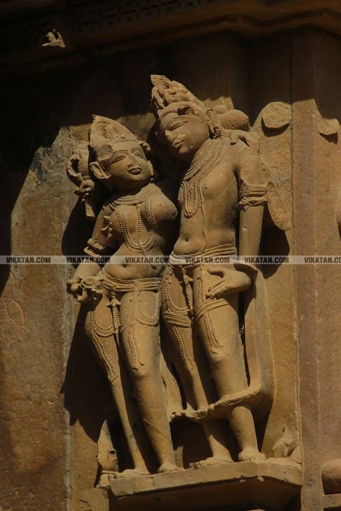 கஜுரஹோ சிற்பங்கள் - சிறப்பு புகைப்பட்டத் தொகுப்பு: படங்கள்: அ. சரண் குமார் கஜுரஹோ சிற்பங்கள் - சிறப்பு புகைப்பட்டத் தொகுப்பு: படங்கள்: அ. சரண் குமார்