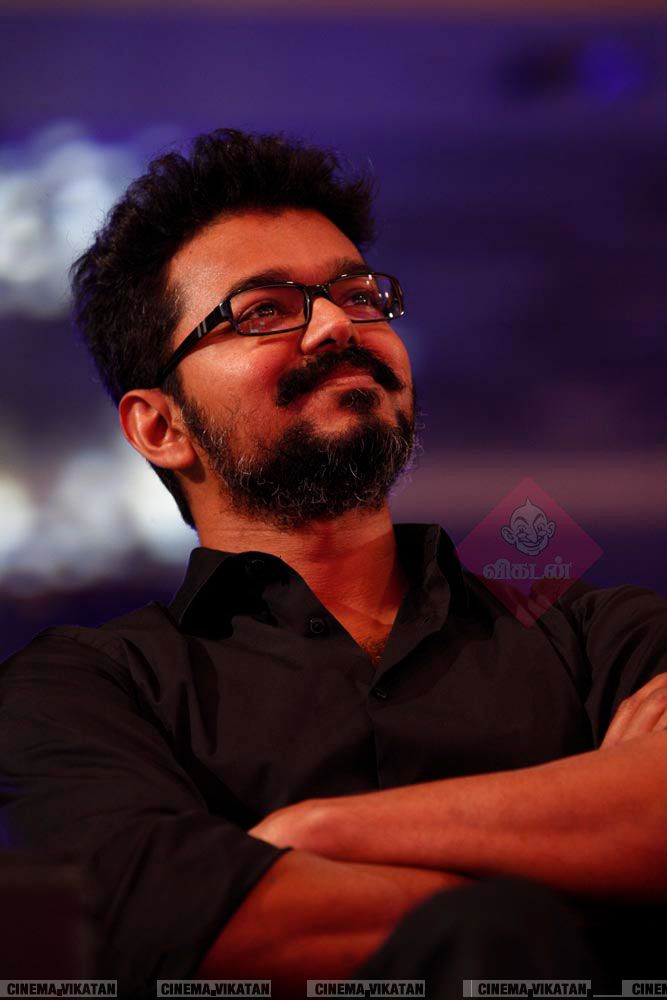 விஜய்யின் மெர்சலான எக்ஸ்ளூசிவ் போட்டோ ஆல்பம்..! #HBDMersalVijay விஜய்யின் மெர்சலான எக்ஸ்ளூசிவ் போட்டோ ஆல்பம்..! #HBDMersalVijay