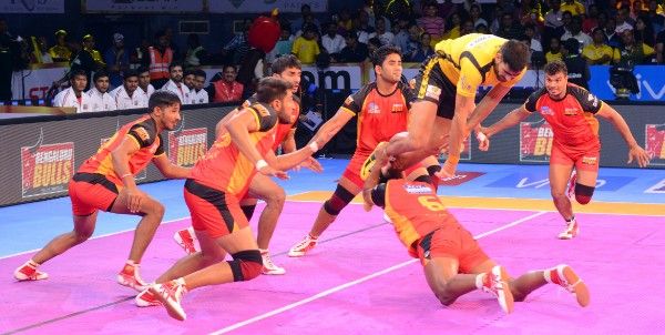 வைரலாகும் ராகுல் செளத்ரியின் லயன் ஜம்ப்... புரோ கபடி லீக் ஆல்பம்! வைரலாகும் ராகுல் செளத்ரியின் லயன் ஜம்ப்... புரோ கபடி லீக் ஆல்பம்!