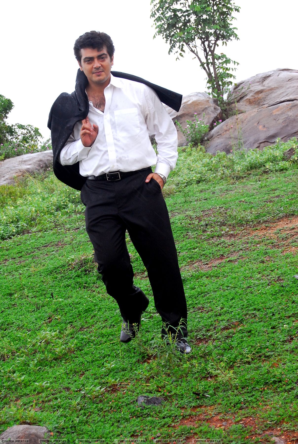 அஜித்தின் 25 வருட திரைப்பயணம்..! #PhotoRewind #RarePhotos #Ajith25 அஜித்தின் 25 வருட திரைப்பயணம்..! #PhotoRewind #RarePhotos #Ajith25