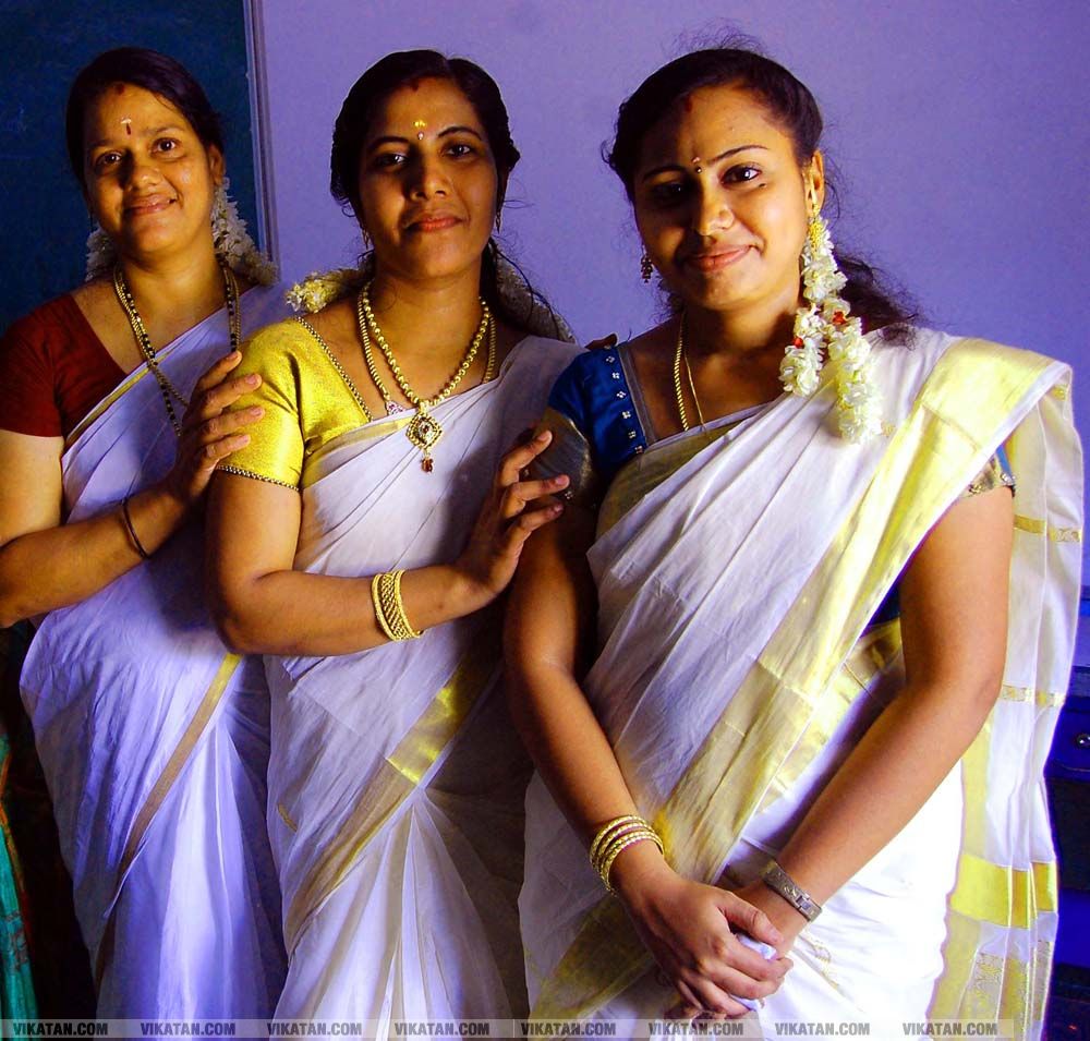கன்னியாகுமரி மாவட்டம் நாகர்கோவில் குமரி மெட்ரிக் மேல்நிலைப்பள்ளியில் அத்தப்பூ கோலமிட்டு ஓணம் பண்டிகை கொண்டாட்டம்... படங்கள் - ரா.ராம்குமார் கன்னியாகுமரி மாவட்டம் நாகர்கோவில் குமரி மெட்ரிக் மேல்நிலைப்பள்ளியில் அத்தப்பூ கோலமிட்டு ஓணம் பண்டிகை கொண்டாட்டம்... படங்கள் - ரா.ராம்குமார்