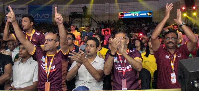 தெலுங்கு டைட்டன்ஸ் ஹாட்ரிக் தோல்வி, ராகுல் சவுதரிக்கு லைக்ஸ் அள்ளியது, 'பாயின்ட் வரட்டும்' என காத்திருந்து டெல்லி தோற்றது..! #ProKabaddi தெலுங்கு டைட்டன்ஸ் ஹாட்ரிக் தோல்வி, ராகுல் சவுதரிக்கு லைக்ஸ் அள்ளியது, 'பாயின்ட் வரட்டும்' என காத்திருந்து டெல்லி தோற்றது..! #ProKabaddi