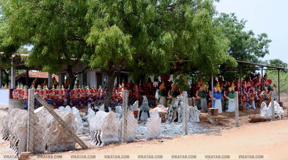 தூத்துக்குடி மாவட்டம் கொம்மடிக்கோட்டை பகுதியில் தயாராகும் விநாயகர் சிலைகள்... படங்கள் - ஏ.சிதம்பரம் தூத்துக்குடி மாவட்டம் கொம்மடிக்கோட்டை பகுதியில் தயாராகும் விநாயகர் சிலைகள்... படங்கள் - ஏ.சிதம்பரம்