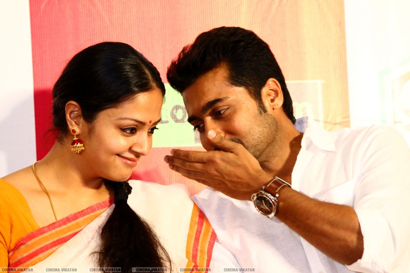 சூர்யா - ஜோதிகாவின் எவர்க்ரீன் காதல் புகைப்படங்கள்..! #HappyWeddingAnniversarySuriyaJo சூர்யா - ஜோதிகாவின் எவர்க்ரீன் காதல் புகைப்படங்கள்..! #HappyWeddingAnniversarySuriyaJo