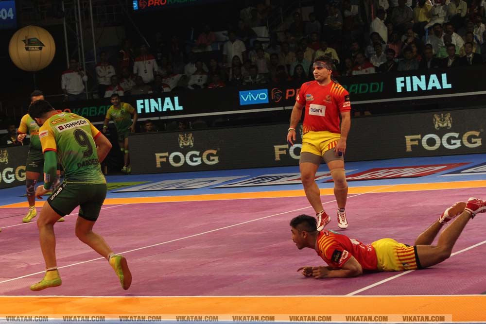 ப்ரோ கபடி நாயகன் பர்தீப் நர்வாலின் இறுதிப்போட்டி அசத்தல் ஆட்டம்.. சிறப்பு தொகுப்பு : தே.அசோக்குமார் ப்ரோ கபடி நாயகன் பர்தீப் நர்வாலின் இறுதிப்போட்டி அசத்தல் ஆட்டம்.. சிறப்பு தொகுப்பு : தே.அசோக்குமார்