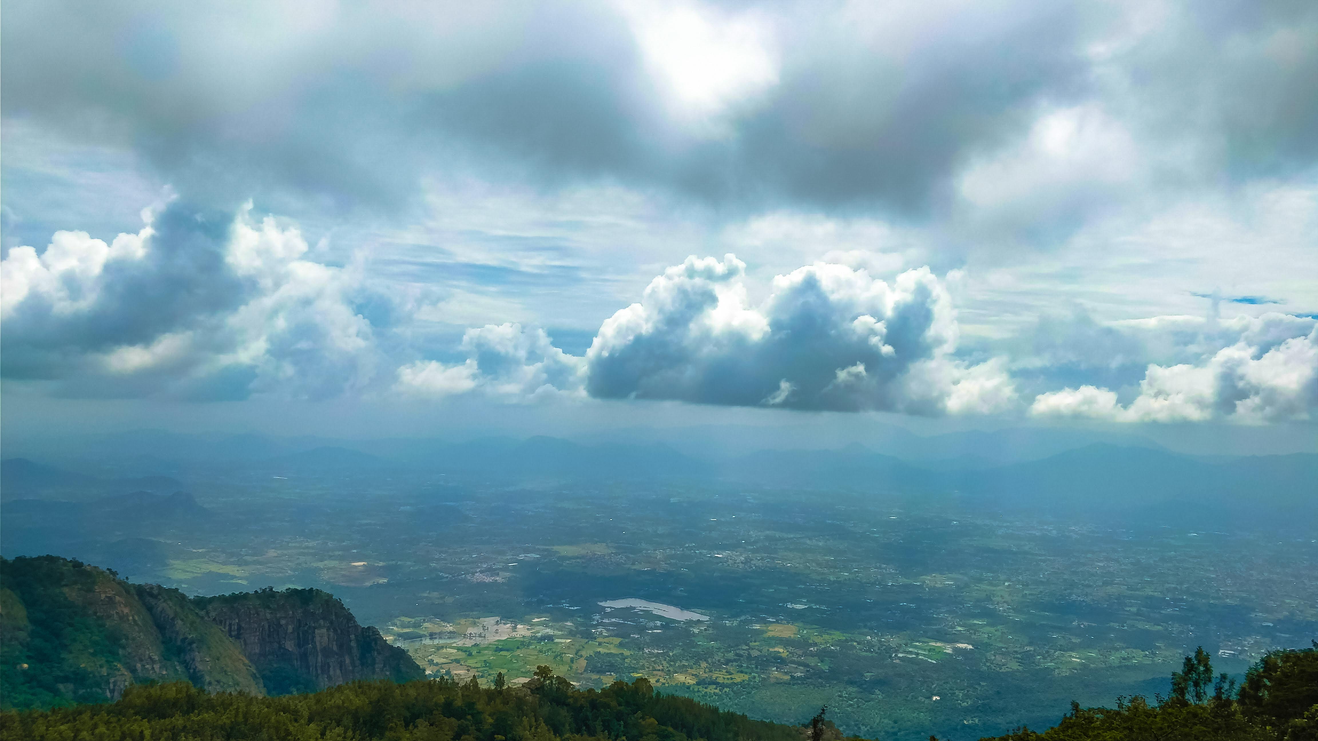 காடுகள் மலைகள் தேவன் கலைகள்... ஏழைகளின் ஊட்டி ஏற்காடு! #PhotoAlbum - படங்கள்: இ.ராஜ விபீஷிகா காடுகள் மலைகள் தேவன் கலைகள்... ஏழைகளின் ஊட்டி ஏற்காடு! #PhotoAlbum - படங்கள்: இ.ராஜ விபீஷிகா