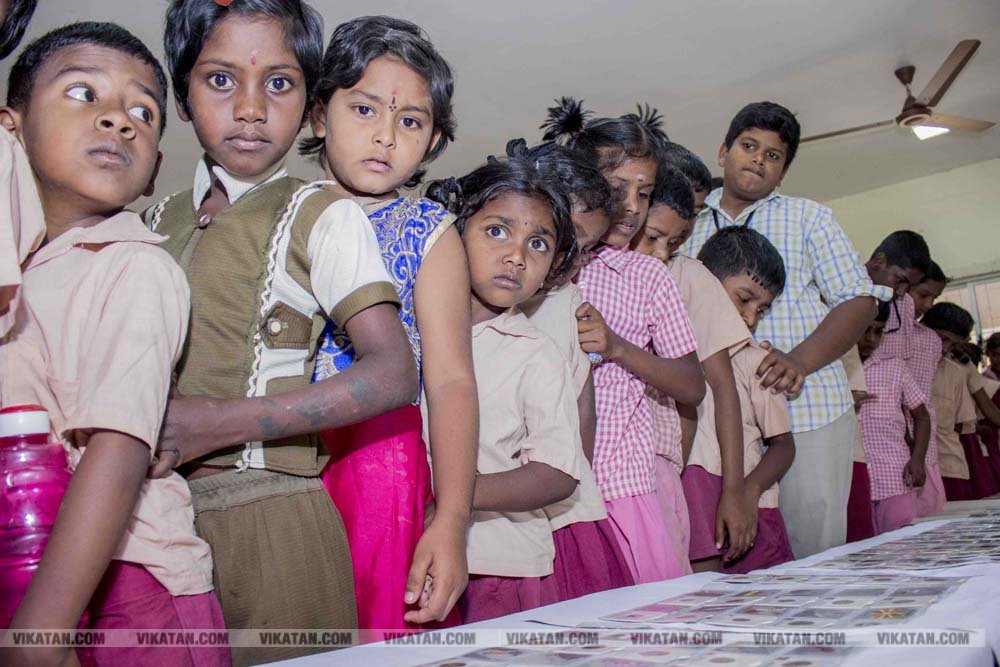புதுக்கோட்டையில் ஏழை எளிய மாணவர்களுக்கான சுற்றுலா விழிப்புணர்வு நிகழ்வு ஒரு நாள் சுற்றுலா படங்கள் - அரவிந்த்.எம் புதுக்கோட்டையில் ஏழை எளிய மாணவர்களுக்கான சுற்றுலா விழிப்புணர்வு நிகழ்வு ஒரு நாள் சுற்றுலா படங்கள் - அரவிந்த்.எம்