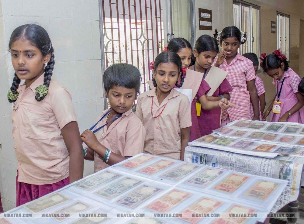 புதுக்கோட்டையில் ஏழை எளிய மாணவர்களுக்கான சுற்றுலா விழிப்புணர்வு நிகழ்வு ஒரு நாள் சுற்றுலா படங்கள் - அரவிந்த்.எம் புதுக்கோட்டையில் ஏழை எளிய மாணவர்களுக்கான சுற்றுலா விழிப்புணர்வு நிகழ்வு ஒரு நாள் சுற்றுலா படங்கள் - அரவிந்த்.எம்