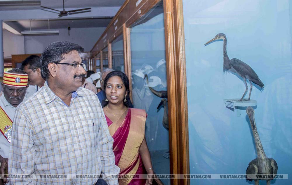 புதுக்கோட்டையில் ஏழை எளிய மாணவர்களுக்கான சுற்றுலா விழிப்புணர்வு நிகழ்வு ஒரு நாள் சுற்றுலா படங்கள் - அரவிந்த்.எம் புதுக்கோட்டையில் ஏழை எளிய மாணவர்களுக்கான சுற்றுலா விழிப்புணர்வு நிகழ்வு ஒரு நாள் சுற்றுலா படங்கள் - அரவிந்த்.எம்