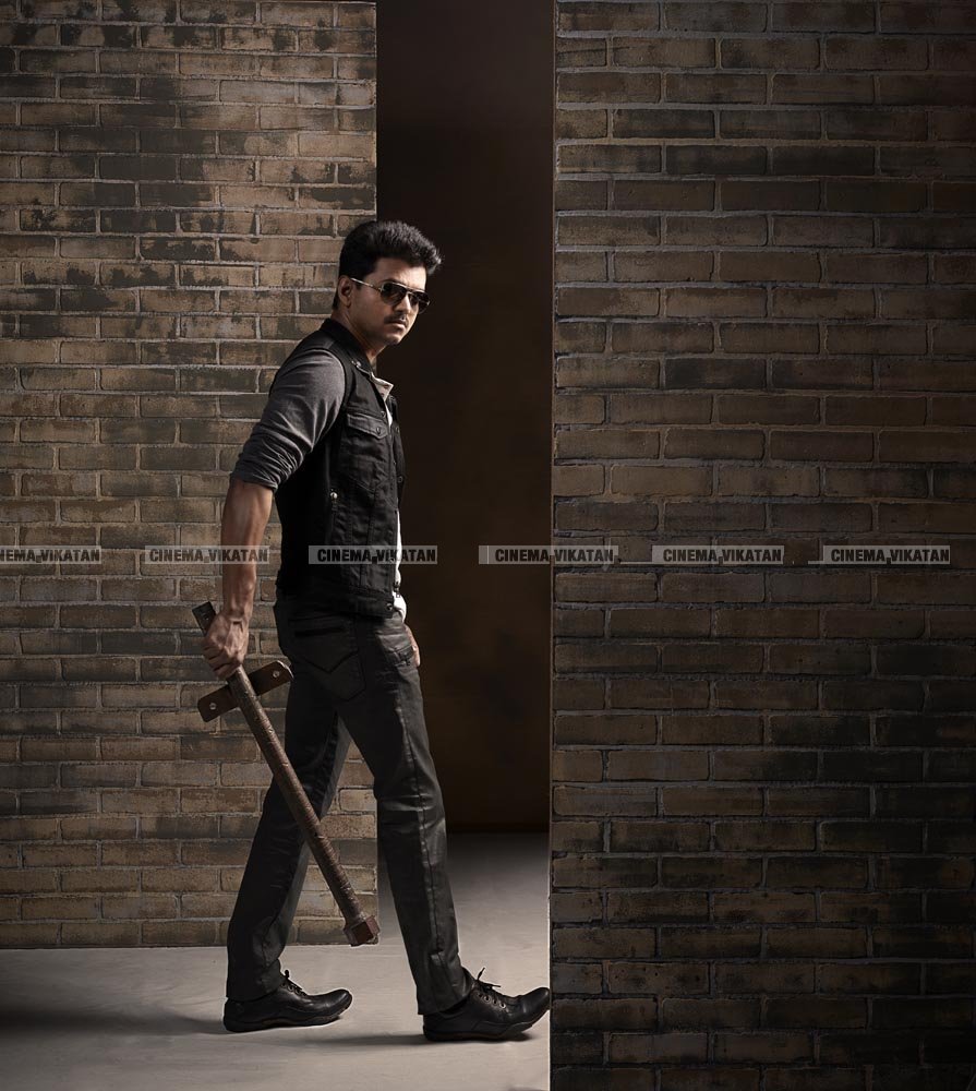 போட்டோ ஷூட் வித் விஜய் - ஜி.வெங்கட்ராமின் க்ளாசிக் க்ளிக்ஸ்..! போட்டோ ஷூட் வித் விஜய் - ஜி.வெங்கட்ராமின் க்ளாசிக் க்ளிக்ஸ்..!