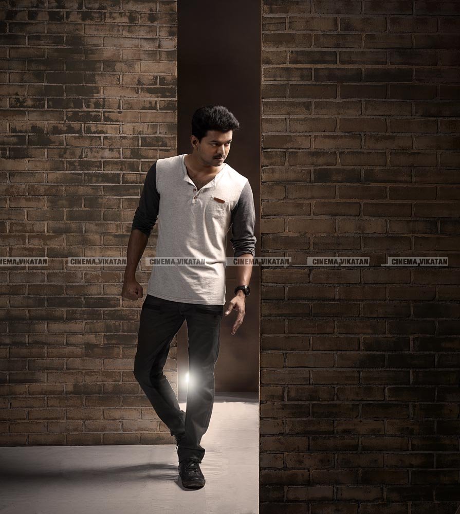 போட்டோ ஷூட் வித் விஜய் - ஜி.வெங்கட்ராமின் க்ளாசிக் க்ளிக்ஸ்..! போட்டோ ஷூட் வித் விஜய் - ஜி.வெங்கட்ராமின் க்ளாசிக் க்ளிக்ஸ்..!