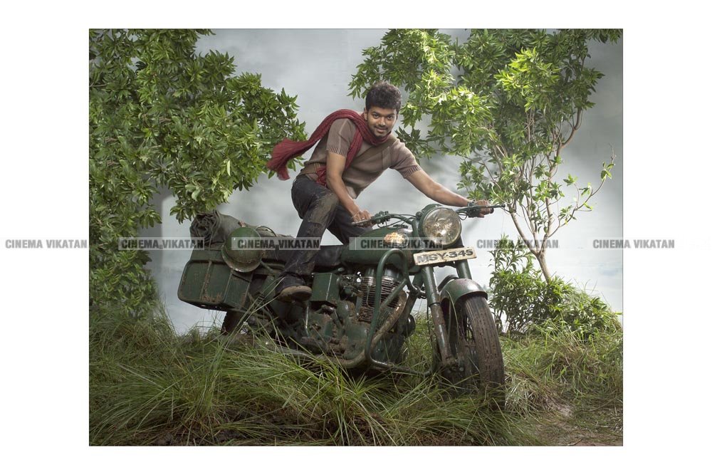 போட்டோ ஷூட் வித் விஜய் - ஜி.வெங்கட்ராமின் க்ளாசிக் க்ளிக்ஸ்..! போட்டோ ஷூட் வித் விஜய் - ஜி.வெங்கட்ராமின் க்ளாசிக் க்ளிக்ஸ்..!