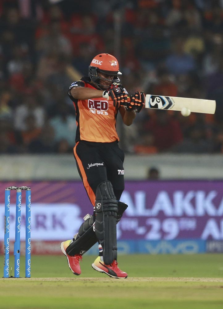 பஞ்சாப் பரிதாபங்கள்... சன்ரைசர்ஸின் வின்னிங் மொமன்ட்ஸ்! #SRHvKXIP பஞ்சாப் பரிதாபங்கள்... சன்ரைசர்ஸின் வின்னிங் மொமன்ட்ஸ்! #SRHvKXIP