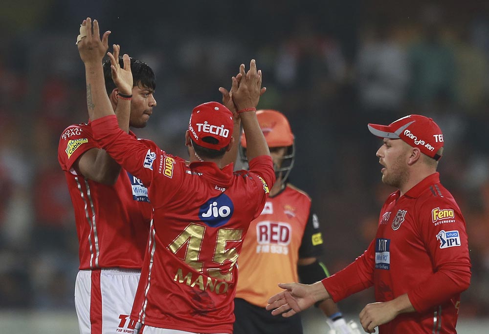 பஞ்சாப் பரிதாபங்கள்... சன்ரைசர்ஸின் வின்னிங் மொமன்ட்ஸ்! #SRHvKXIP பஞ்சாப் பரிதாபங்கள்... சன்ரைசர்ஸின் வின்னிங் மொமன்ட்ஸ்! #SRHvKXIP