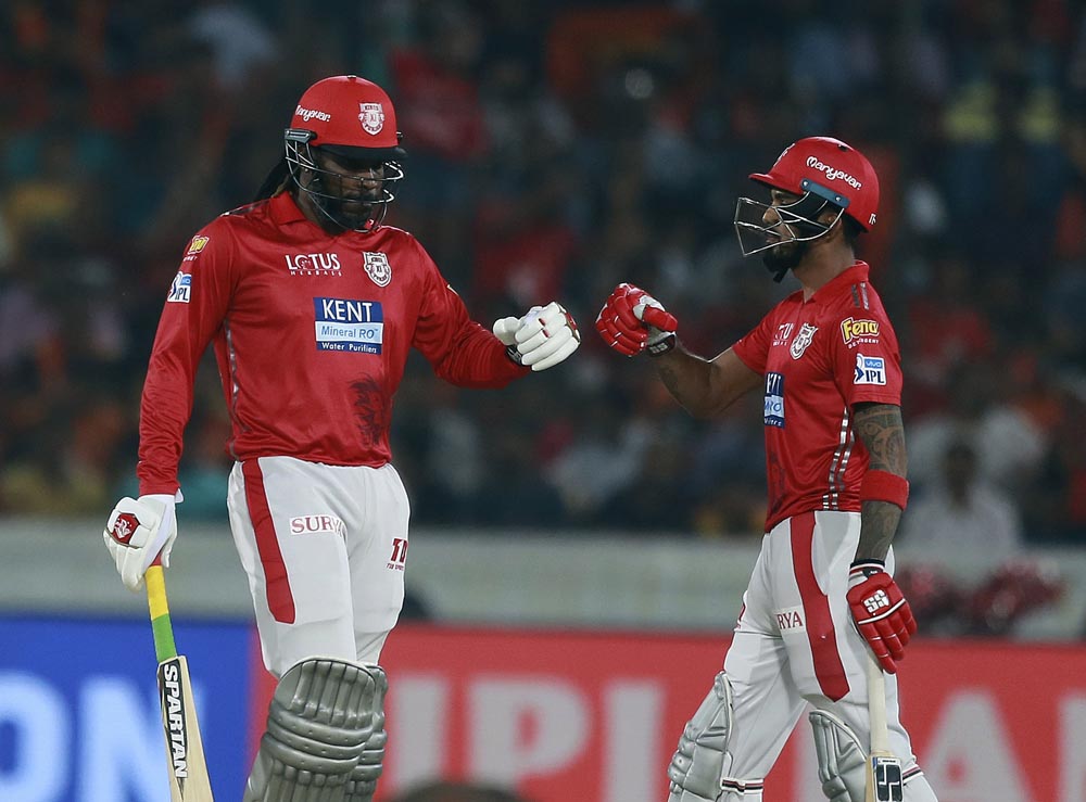 பஞ்சாப் பரிதாபங்கள்... சன்ரைசர்ஸின் வின்னிங் மொமன்ட்ஸ்! #SRHvKXIP பஞ்சாப் பரிதாபங்கள்... சன்ரைசர்ஸின் வின்னிங் மொமன்ட்ஸ்! #SRHvKXIP
