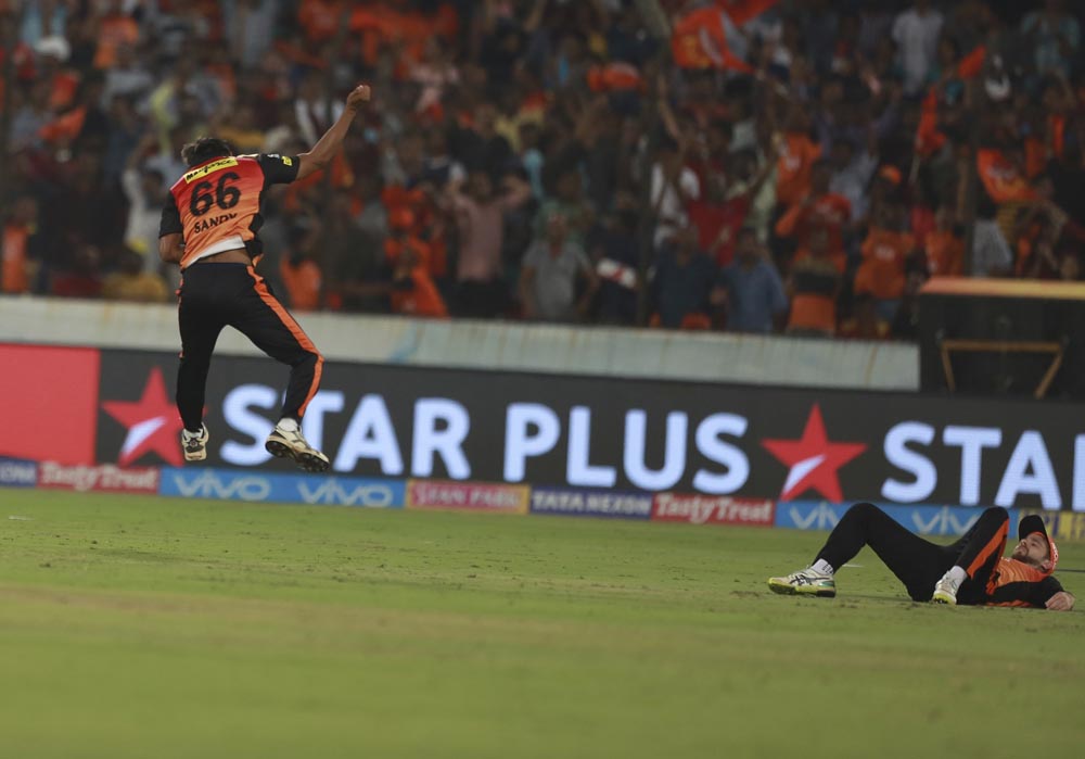 பஞ்சாப் பரிதாபங்கள்... சன்ரைசர்ஸின் வின்னிங் மொமன்ட்ஸ்! #SRHvKXIP பஞ்சாப் பரிதாபங்கள்... சன்ரைசர்ஸின் வின்னிங் மொமன்ட்ஸ்! #SRHvKXIP