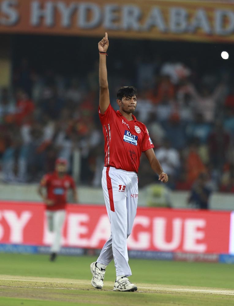 பஞ்சாப் பரிதாபங்கள்... சன்ரைசர்ஸின் வின்னிங் மொமன்ட்ஸ்! #SRHvKXIP பஞ்சாப் பரிதாபங்கள்... சன்ரைசர்ஸின் வின்னிங் மொமன்ட்ஸ்! #SRHvKXIP