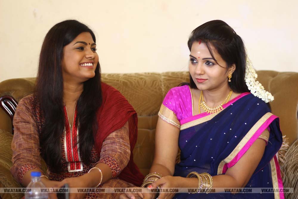 பூவே பூச்சூடவா ஷூட்டிங் ஸ்பாட் ஸ்டில்ஸ்... படங்கள் - அசோக்குமார்.தே பூவே பூச்சூடவா ஷூட்டிங் ஸ்பாட் ஸ்டில்ஸ்... படங்கள் - அசோக்குமார்.தே