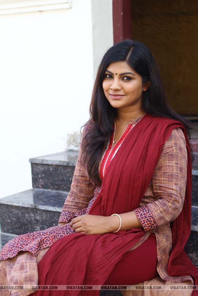 பூவே பூச்சூடவா ஷூட்டிங் ஸ்பாட் ஸ்டில்ஸ்... படங்கள் - அசோக்குமார்.தே பூவே பூச்சூடவா ஷூட்டிங் ஸ்பாட் ஸ்டில்ஸ்... படங்கள் - அசோக்குமார்.தே