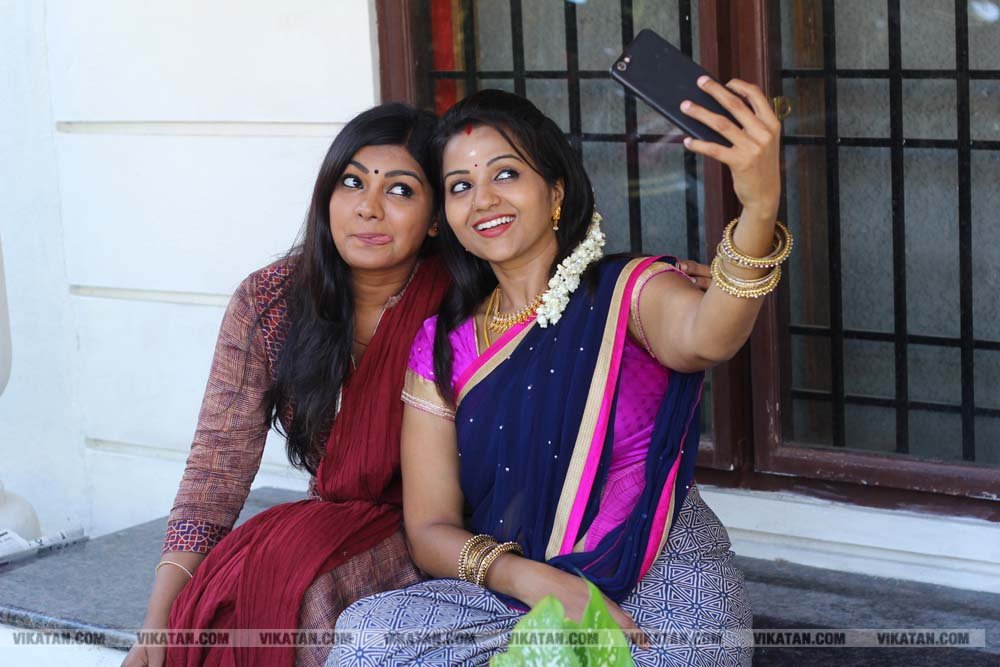 பூவே பூச்சூடவா ஷூட்டிங் ஸ்பாட் ஸ்டில்ஸ்... படங்கள் - அசோக்குமார்.தே பூவே பூச்சூடவா ஷூட்டிங் ஸ்பாட் ஸ்டில்ஸ்... படங்கள் - அசோக்குமார்.தே