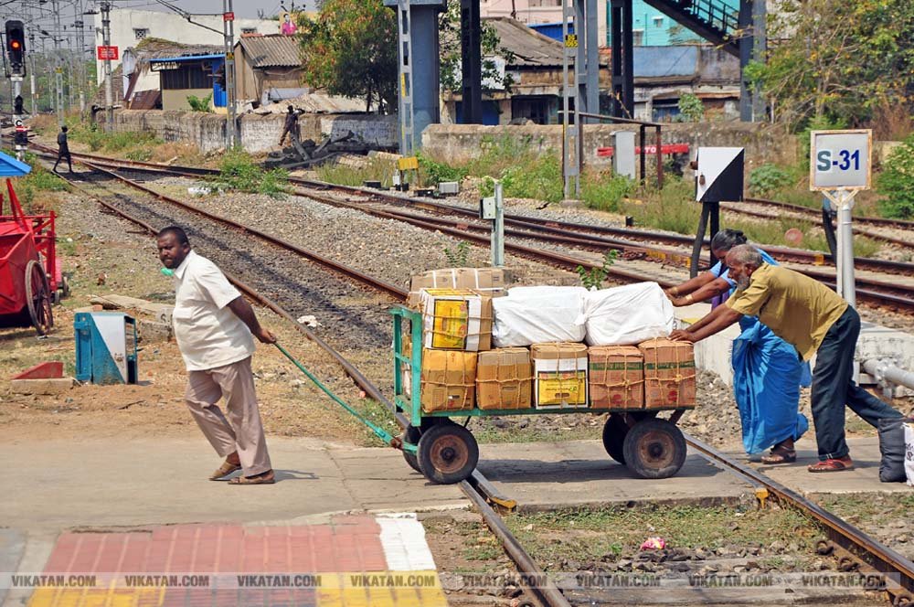 உழைப்பாளர்கள் தின சிறப்பு புகைப்படங்கள் படங்கள் - வீ.சிவக்குமார் உழைப்பாளர்கள் தின சிறப்பு புகைப்படங்கள் படங்கள் - வீ.சிவக்குமார்
