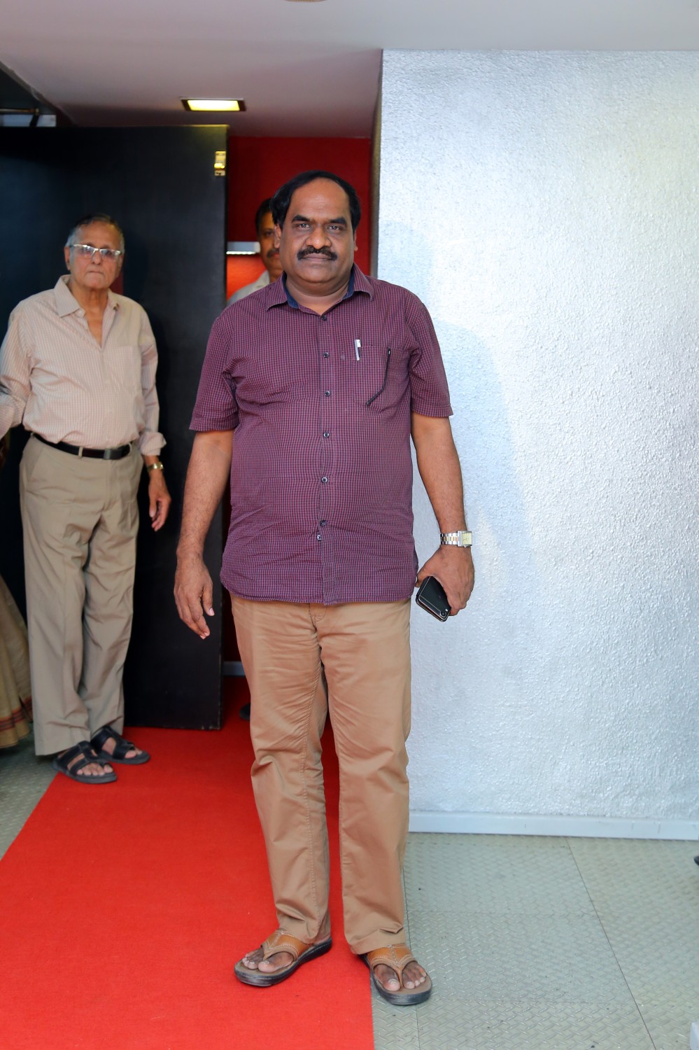 கீர்த்தி சுரேஷ் நடித்திருக்கும் ‘நடிகையர் திலகம்’ படத்தின் ப்ரீமியர் ஷோ ஆல்பம்..! கீர்த்தி சுரேஷ் நடித்திருக்கும் ‘நடிகையர் திலகம்’ படத்தின் ப்ரீமியர் ஷோ ஆல்பம்..!