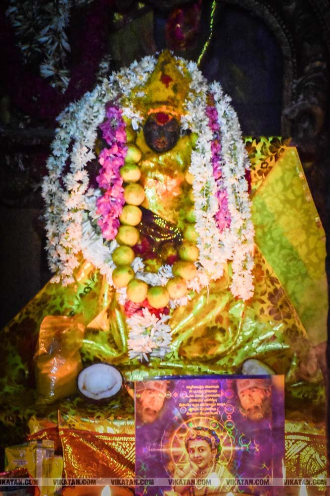 4500 அடி உயரம்; ஆகாயத்தில் ஓர் ஆலயம்! பர்வதமலை என்னும் அதிசயம்; மலைப்பாதையில் ஓர் திரில் பயணம்.. சிறப்பு படத்தொகுப்பு !! படங்கள் : சி.சுரேஷ்குமார் 4500 அடி உயரம்; ஆகாயத்தில் ஓர் ஆலயம்! பர்வதமலை என்னும் அதிசயம்; மலைப்பாதையில் ஓர் திரில் பயணம்.. சிறப்பு படத்தொகுப்பு !! படங்கள் : சி.சுரேஷ்குமார்