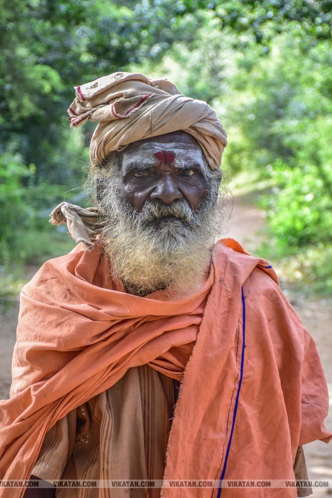 4500 அடி உயரம்; ஆகாயத்தில் ஓர் ஆலயம்! பர்வதமலை என்னும் அதிசயம்; மலைப்பாதையில் ஓர் திரில் பயணம்.. சிறப்பு படத்தொகுப்பு !! படங்கள் : சி.சுரேஷ்குமார் 4500 அடி உயரம்; ஆகாயத்தில் ஓர் ஆலயம்! பர்வதமலை என்னும் அதிசயம்; மலைப்பாதையில் ஓர் திரில் பயணம்.. சிறப்பு படத்தொகுப்பு !! படங்கள் : சி.சுரேஷ்குமார்