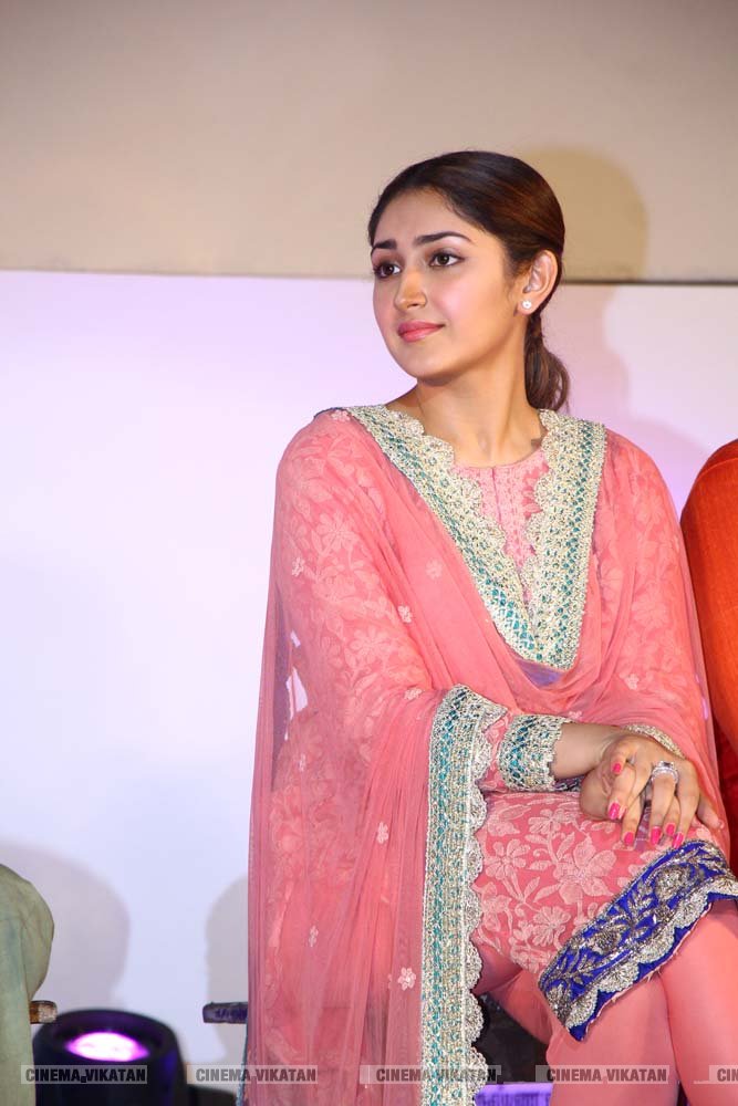 விஜய் சேதுபதி நடிக்கும் 'ஜுங்கா' ஆடியோ வெளியீட்டு விழா ஸ்டில்ஸ்... - ப.சரவணகுமார் விஜய் சேதுபதி நடிக்கும் 'ஜுங்கா' ஆடியோ வெளியீட்டு விழா ஸ்டில்ஸ்... - ப.சரவணகுமார்