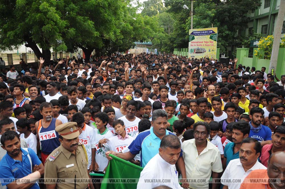 யோகா மாரத்தான்! படங்கள் - ரமேஷ் கந்தசாமி யோகா மாரத்தான்! படங்கள் - ரமேஷ் கந்தசாமி