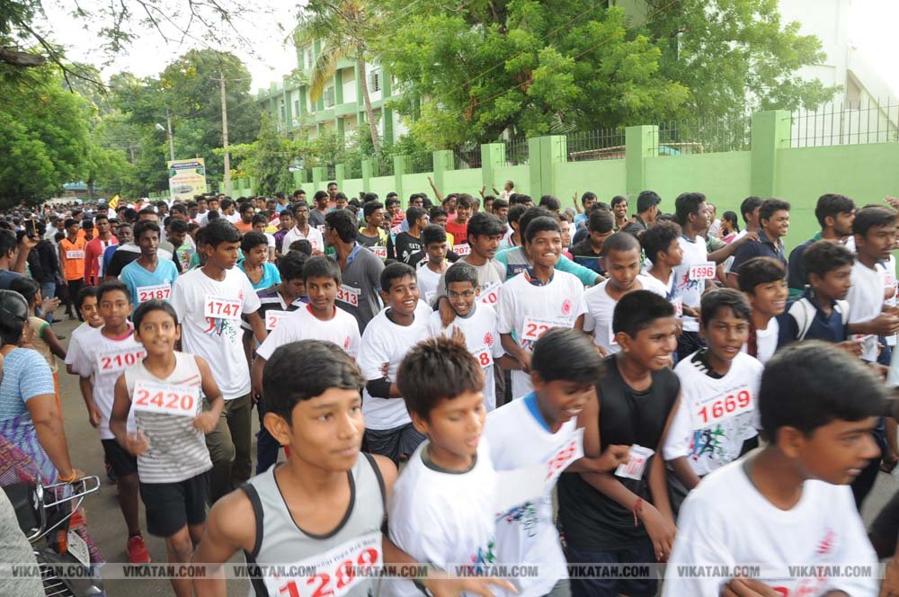 யோகா மாரத்தான்! படங்கள் - ரமேஷ் கந்தசாமி யோகா மாரத்தான்! படங்கள் - ரமேஷ் கந்தசாமி