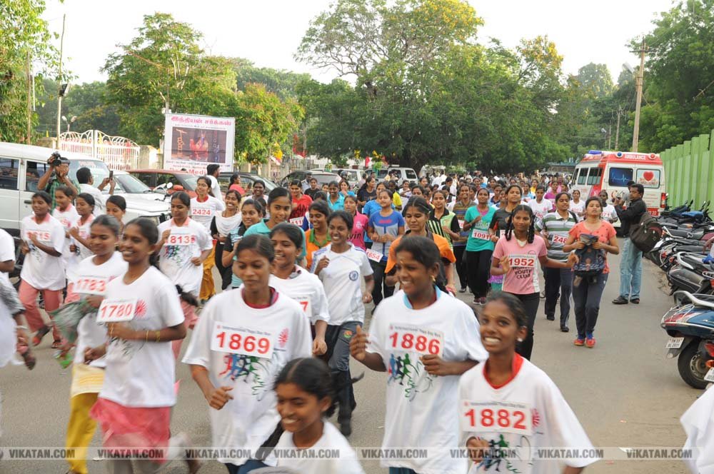 யோகா மாரத்தான்! படங்கள் - ரமேஷ் கந்தசாமி யோகா மாரத்தான்! படங்கள் - ரமேஷ் கந்தசாமி