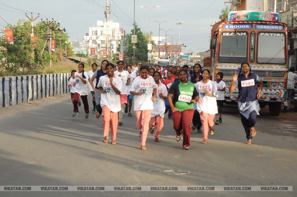 யோகா மாரத்தான்! படங்கள் - ரமேஷ் கந்தசாமி யோகா மாரத்தான்! படங்கள் - ரமேஷ் கந்தசாமி