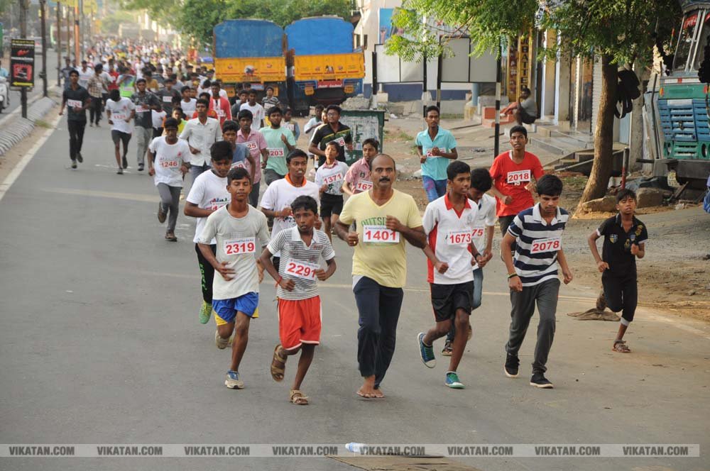 யோகா மாரத்தான்! படங்கள் - ரமேஷ் கந்தசாமி யோகா மாரத்தான்! படங்கள் - ரமேஷ் கந்தசாமி