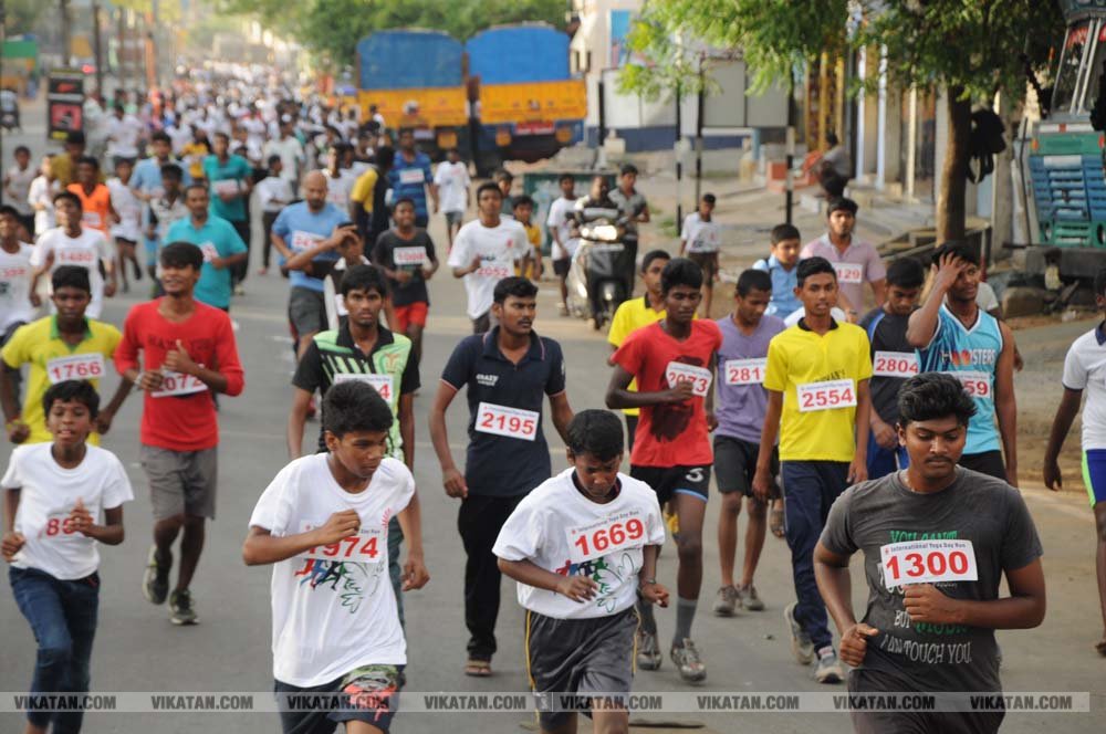 யோகா மாரத்தான்! படங்கள் - ரமேஷ் கந்தசாமி யோகா மாரத்தான்! படங்கள் - ரமேஷ் கந்தசாமி
