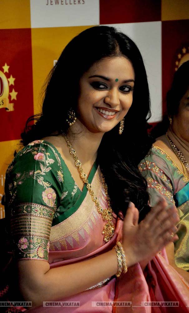 கீர்த்தி சுரேஷ் லேட்டஸ்ட் ஸ்டில்ஸ் - க.தனசேகரன் கீர்த்தி சுரேஷ் லேட்டஸ்ட் ஸ்டில்ஸ் - க.தனசேகரன்