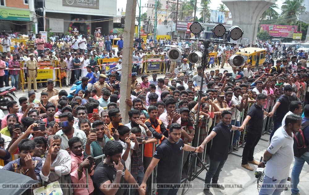 கீர்த்தி சுரேஷ் லேட்டஸ்ட் ஸ்டில்ஸ் - க.தனசேகரன் கீர்த்தி சுரேஷ் லேட்டஸ்ட் ஸ்டில்ஸ் - க.தனசேகரன்