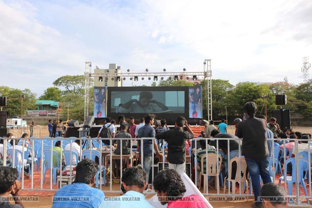 மதுரையில் நடந்த ’மாணவன்’ ஆல்பம் வெளியீட்டு விழா..! - படங்கள் - மா.ச.புவனேஷ்வர் மதுரையில் நடந்த ’மாணவன்’ ஆல்பம் வெளியீட்டு விழா..! - படங்கள் - மா.ச.புவனேஷ்வர்