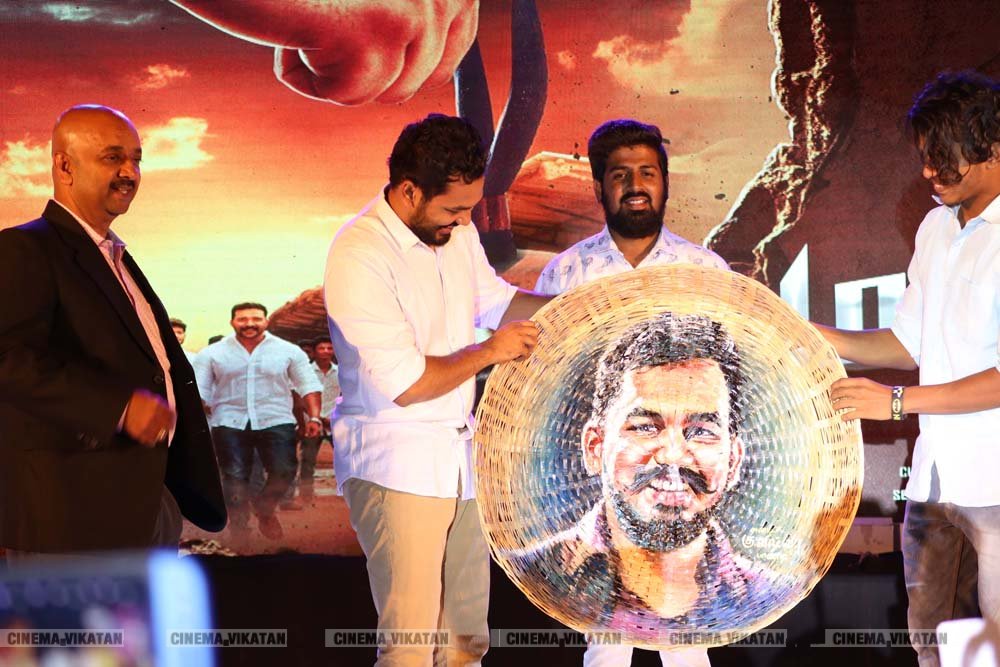 மதுரையில் நடந்த ’மாணவன்’ ஆல்பம் வெளியீட்டு விழா..! - படங்கள் - மா.ச.புவனேஷ்வர் மதுரையில் நடந்த ’மாணவன்’ ஆல்பம் வெளியீட்டு விழா..! - படங்கள் - மா.ச.புவனேஷ்வர்