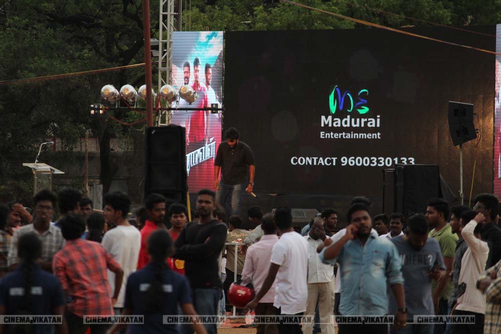 மதுரையில் நடந்த ’மாணவன்’ ஆல்பம் வெளியீட்டு விழா..! - படங்கள் - மா.ச.புவனேஷ்வர் மதுரையில் நடந்த ’மாணவன்’ ஆல்பம் வெளியீட்டு விழா..! - படங்கள் - மா.ச.புவனேஷ்வர்