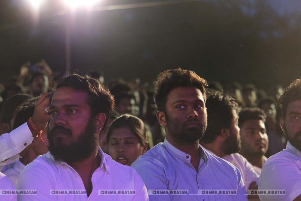 மதுரையில் நடந்த ’மாணவன்’ ஆல்பம் வெளியீட்டு விழா..! - படங்கள் - மா.ச.புவனேஷ்வர் மதுரையில் நடந்த ’மாணவன்’ ஆல்பம் வெளியீட்டு விழா..! - படங்கள் - மா.ச.புவனேஷ்வர்