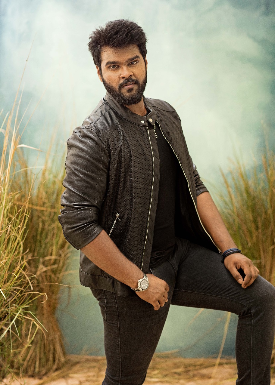 விஜயகாந்தின் இளைய மகன் சண்முகபாண்டியனின் லேட்டஸ்ட் போட்டோஷூட் ஸ்டில்ஸ்..! விஜயகாந்தின் இளைய மகன் சண்முகபாண்டியனின் லேட்டஸ்ட் போட்டோஷூட் ஸ்டில்ஸ்..!