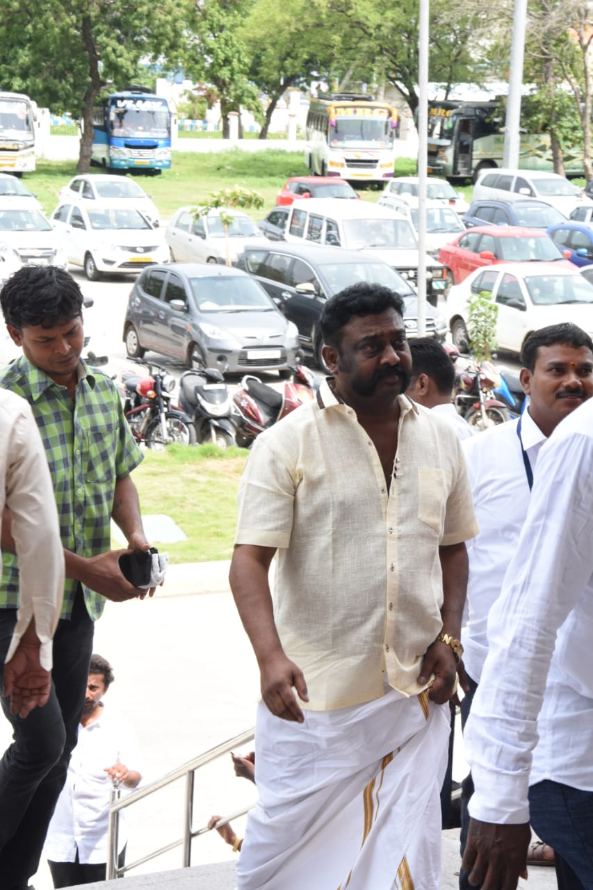 திரைப்பிரபலங்கள் பங்கேற்ற தென்னிந்திய நடிகர் சங்க 65ம் ஆண்டு பேரவைக் கூட்டம்... படங்கள்: வி.ஶ்ரீனிவாசுலு திரைப்பிரபலங்கள் பங்கேற்ற தென்னிந்திய நடிகர் சங்க 65ம் ஆண்டு பேரவைக் கூட்டம்... படங்கள்: வி.ஶ்ரீனிவாசுலு