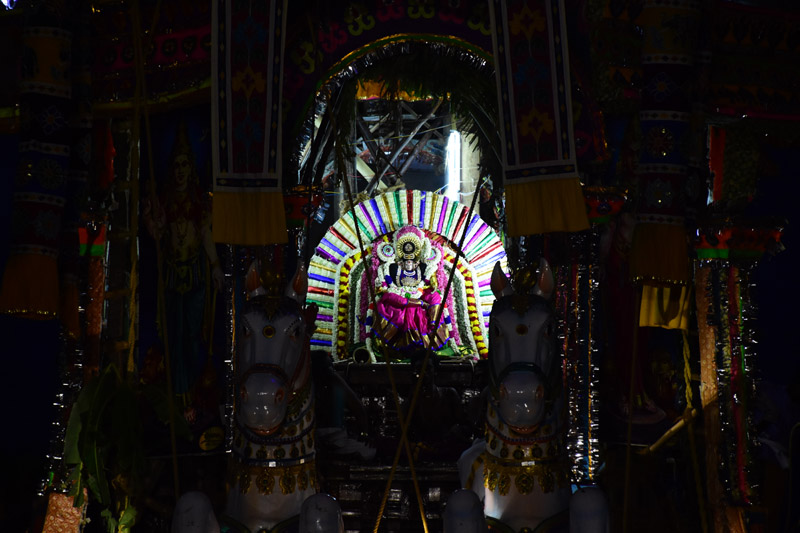 திருவாரூர் தியாகராஜர் கோயில் கமலாம்பாள் சுவாமி ஆடிப்பூரம் தேரோட்டம் படங்கள்: ர.கண்ணன் திருவாரூர் தியாகராஜர் கோயில் கமலாம்பாள் சுவாமி ஆடிப்பூரம் தேரோட்டம் படங்கள்: ர.கண்ணன்