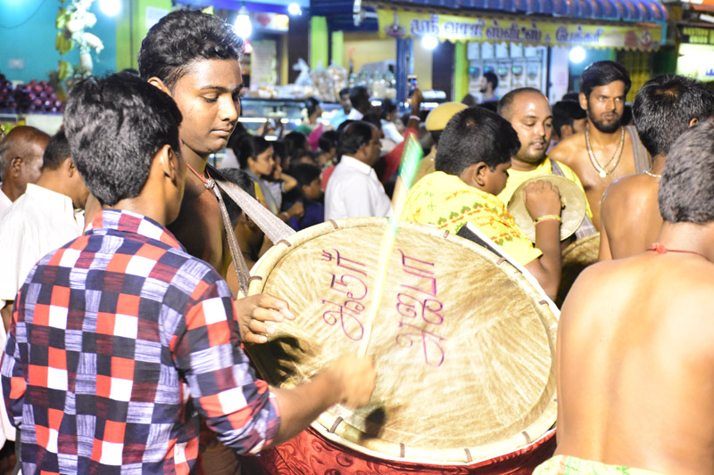 திருவாரூர் தியாகராஜர் கோயில் கமலாம்பாள் சுவாமி ஆடிப்பூரம் தேரோட்டம் படங்கள்: ர.கண்ணன் திருவாரூர் தியாகராஜர் கோயில் கமலாம்பாள் சுவாமி ஆடிப்பூரம் தேரோட்டம் படங்கள்: ர.கண்ணன்