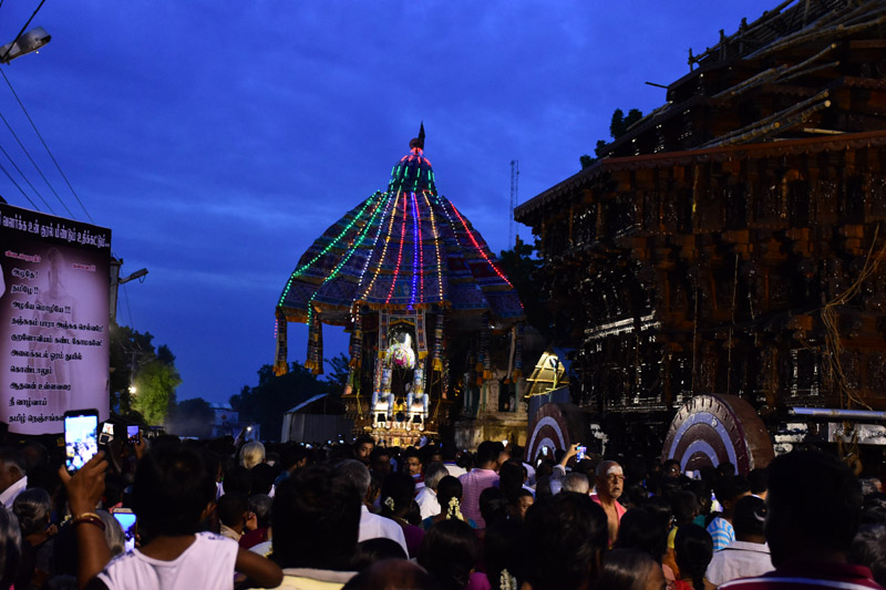 திருவாரூர் தியாகராஜர் கோயில் கமலாம்பாள் சுவாமி ஆடிப்பூரம் தேரோட்டம் படங்கள்: ர.கண்ணன் திருவாரூர் தியாகராஜர் கோயில் கமலாம்பாள் சுவாமி ஆடிப்பூரம் தேரோட்டம் படங்கள்: ர.கண்ணன்