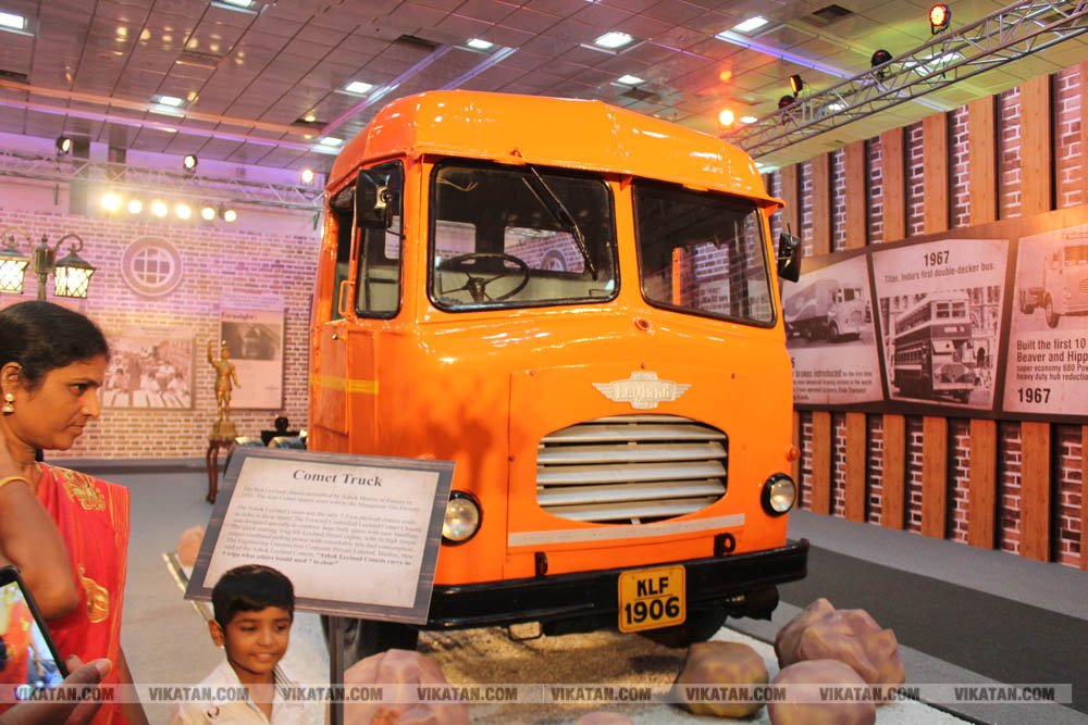 அசோக் லேலண்ட் 70 ஆண்டு பயணம்... அன்றிலிருந்து இன்று வரை சிறப்பு கண்காட்சி.... படங்கள்: ராகேஷ் பெ அசோக் லேலண்ட் 70 ஆண்டு பயணம்... அன்றிலிருந்து இன்று வரை சிறப்பு கண்காட்சி.... படங்கள்: ராகேஷ் பெ