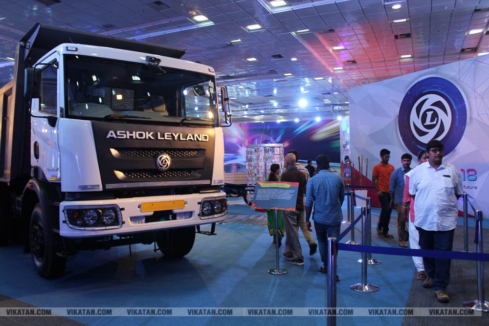 அசோக் லேலண்ட் 70 ஆண்டு பயணம்... அன்றிலிருந்து இன்று வரை சிறப்பு கண்காட்சி.... படங்கள்: ராகேஷ் பெ அசோக் லேலண்ட் 70 ஆண்டு பயணம்... அன்றிலிருந்து இன்று வரை சிறப்பு கண்காட்சி.... படங்கள்: ராகேஷ் பெ