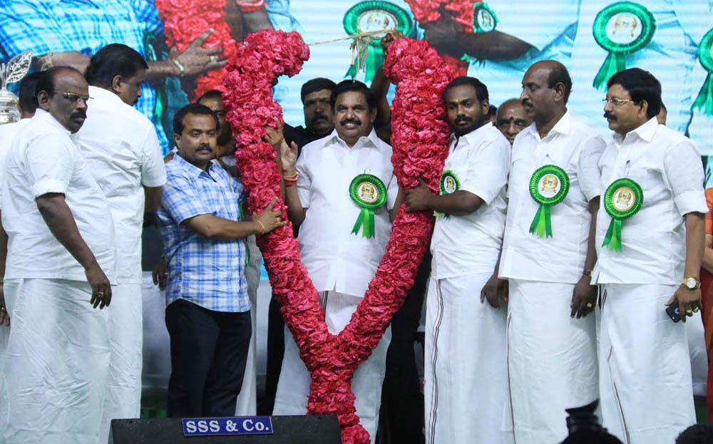 நாகர்கோவிலில் நடைபெற்ற எம்.ஜி.ஆர் நூற்றாண்டு விழா நிகழ்ச்சி படங்கள்: - ரா.ராம்குமார், ஆர்.எம்.முத்துராஜ். நாகர்கோவிலில் நடைபெற்ற எம்.ஜி.ஆர் நூற்றாண்டு விழா நிகழ்ச்சி படங்கள்: - ரா.ராம்குமார், ஆர்.எம்.முத்துராஜ்.